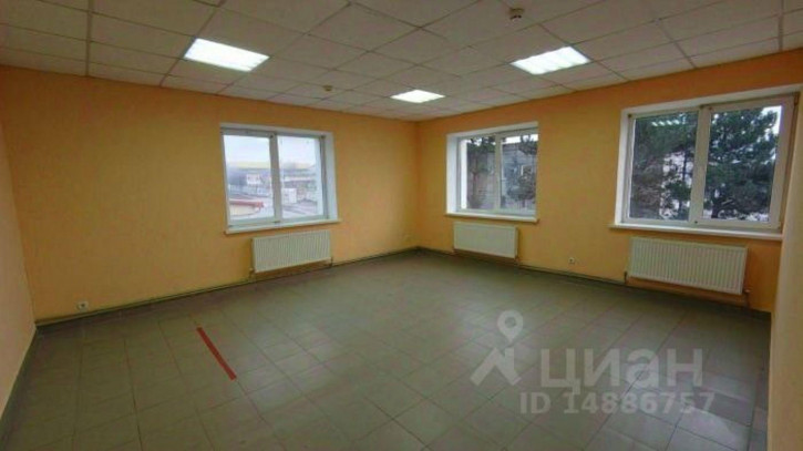 Отдельное здание улица Жени Дерюгиной