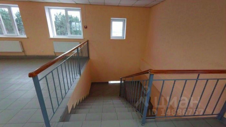 Отдельное здание улица Жени Дерюгиной