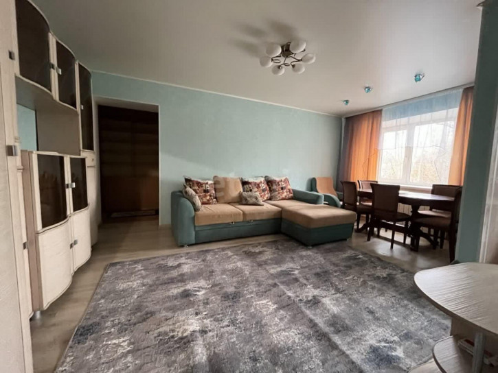 3-комн квартира Геологоразведчиков пр, 1
