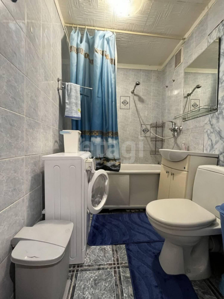 3-комн квартира Геологоразведчиков пр, 1