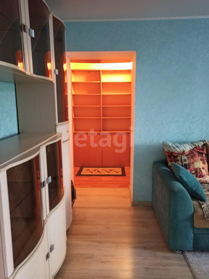 3-комн квартира Геологоразведчиков пр, 1