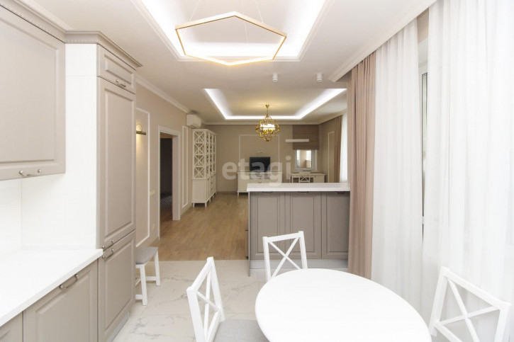 3-комн квартира Самарская, 20