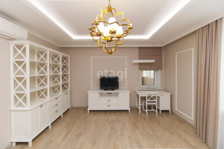 3-комн квартира Самарская, 20