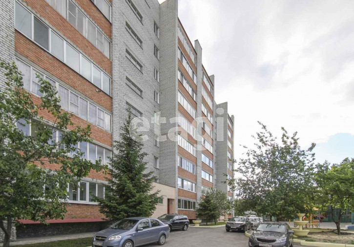 5-комн квартира Новосибирская, 50