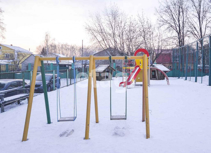 5-комн квартира Новосибирская, 50