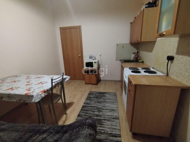1-комн квартира Карла Маркса, 8