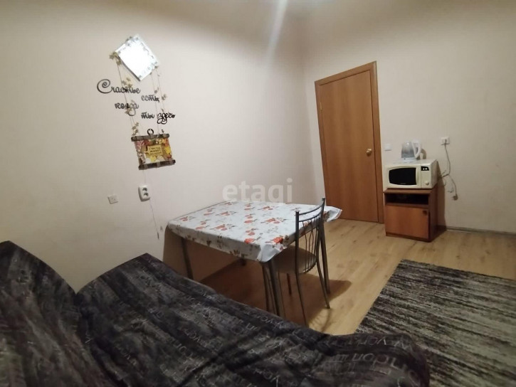 1-комн квартира Карла Маркса, 8
