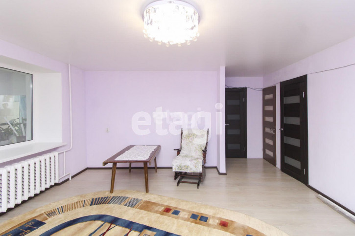 3-комн квартира Осипенко, 84а