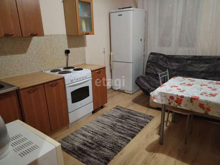 1-комн квартира Карла Маркса, 8