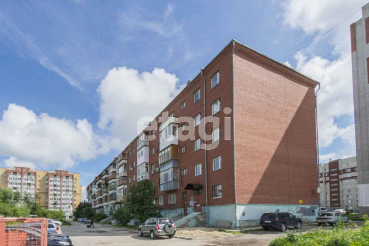 1-комн квартира Боровская, 3