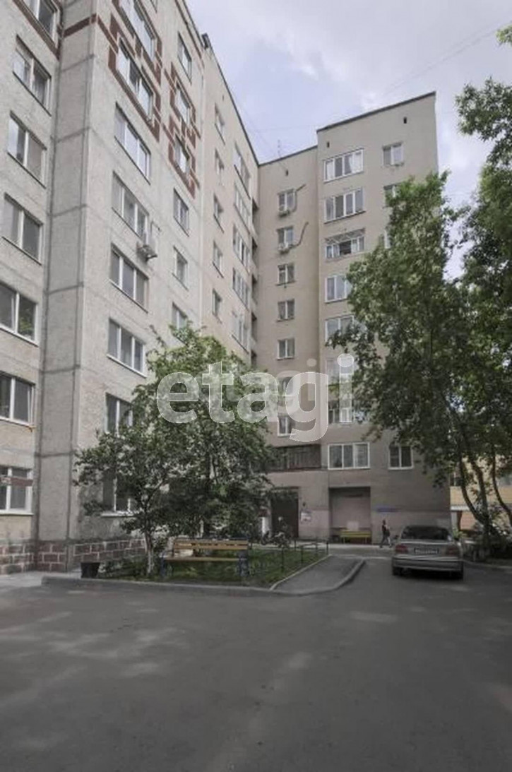 3-комн квартира Осипенко, 84а