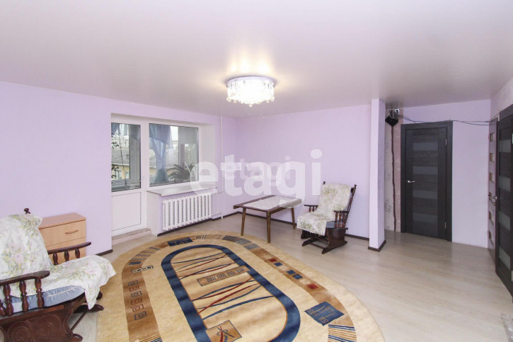 3-комн квартира Осипенко, 84а