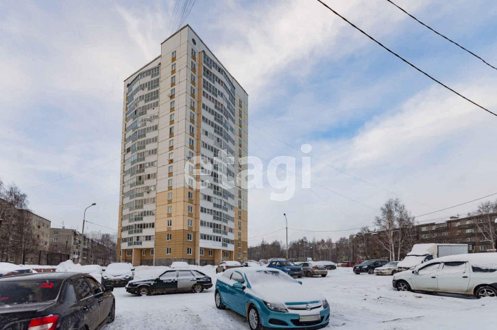 Комната Билимбаевская, 25 к 2