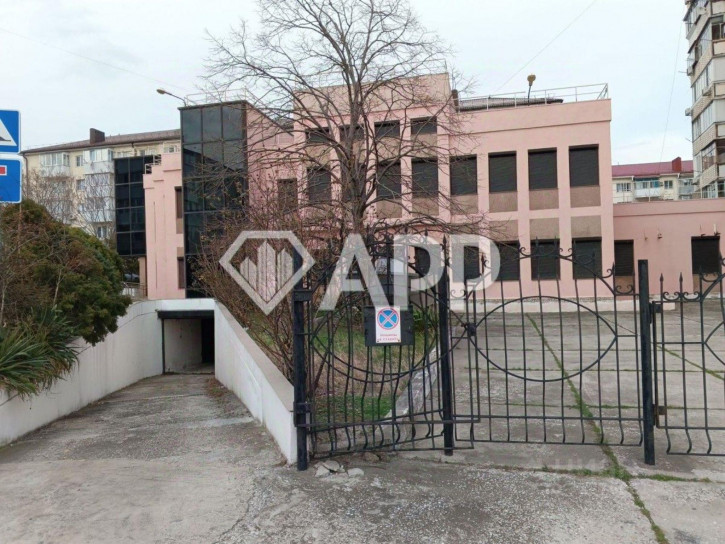 Отдельное здание Суворовская улица, 2Б,  д. 2Б