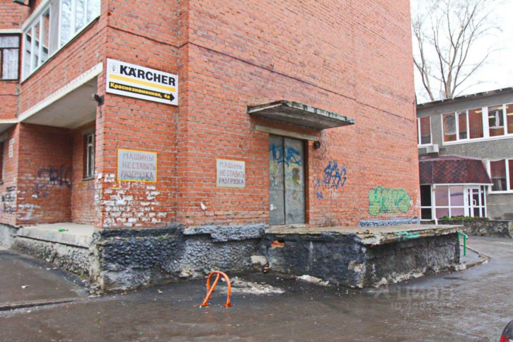 Торговое помещение Краснознамённая улица, 6,  д. 6