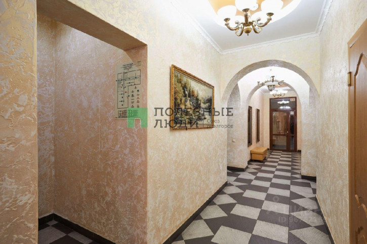 Отдельное здание шоссе Металлургов, 1Б,  д. 1Б