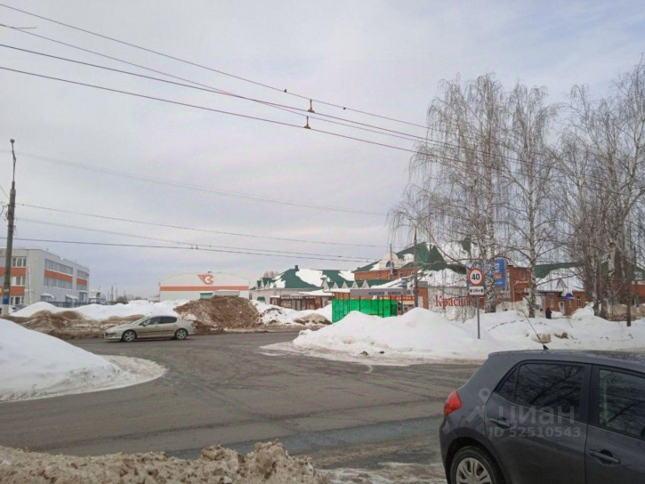 Отдельное здание улица Ж.Крутовой, 10А,  д. 10А