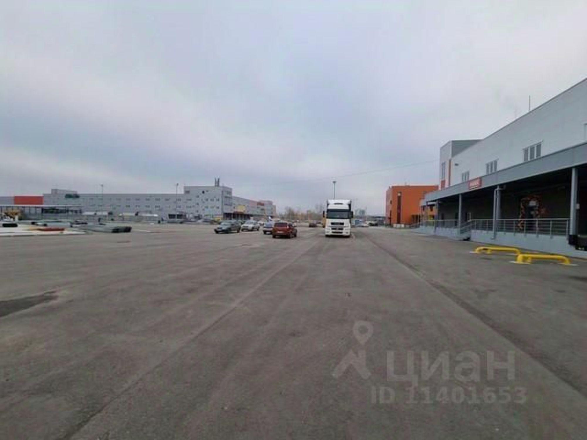 Сдать складское помещение за 208 333 рублей на улица Коминтерна, 30