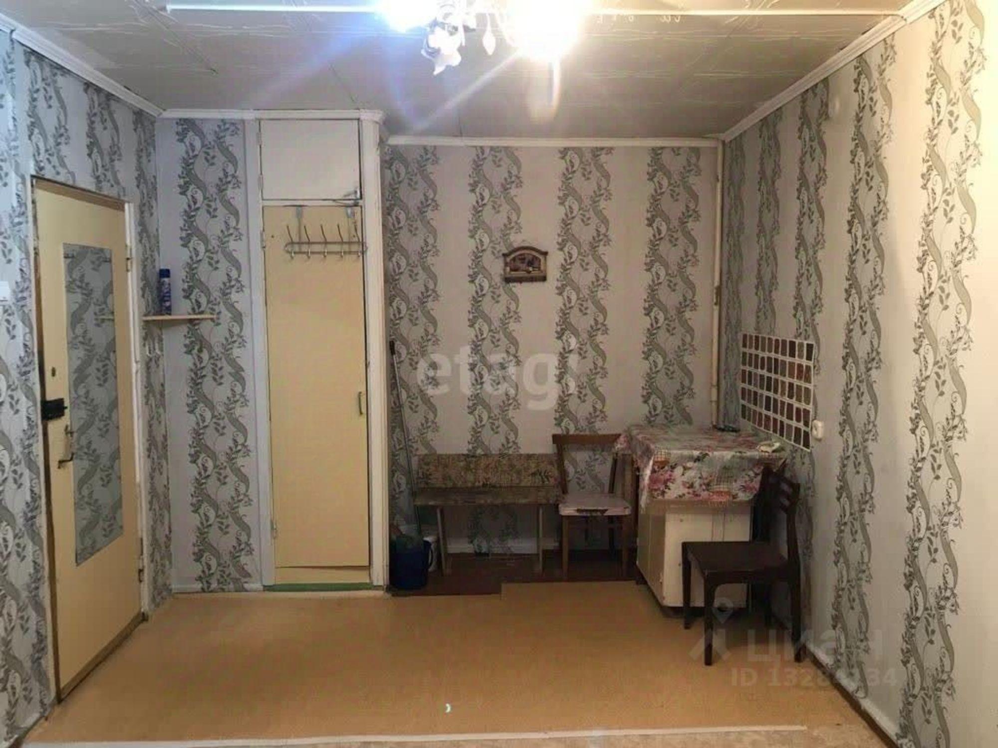 Купить комнату за 599 000 рублей на Комсомольская улица, 16