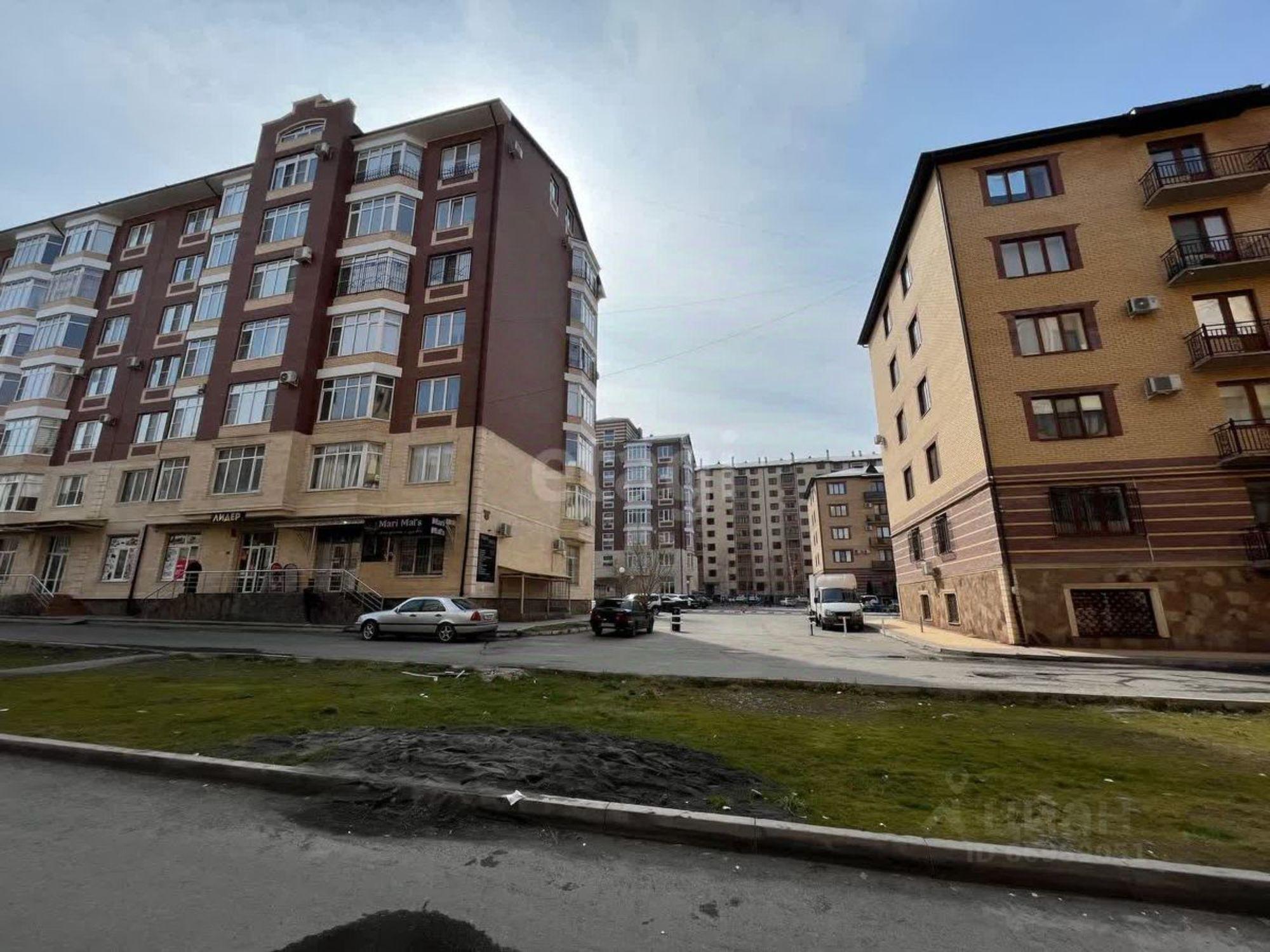 Купить офис, помещение под офис за 9 000 030 рублей на улица Дошлако Мальсагова, 23