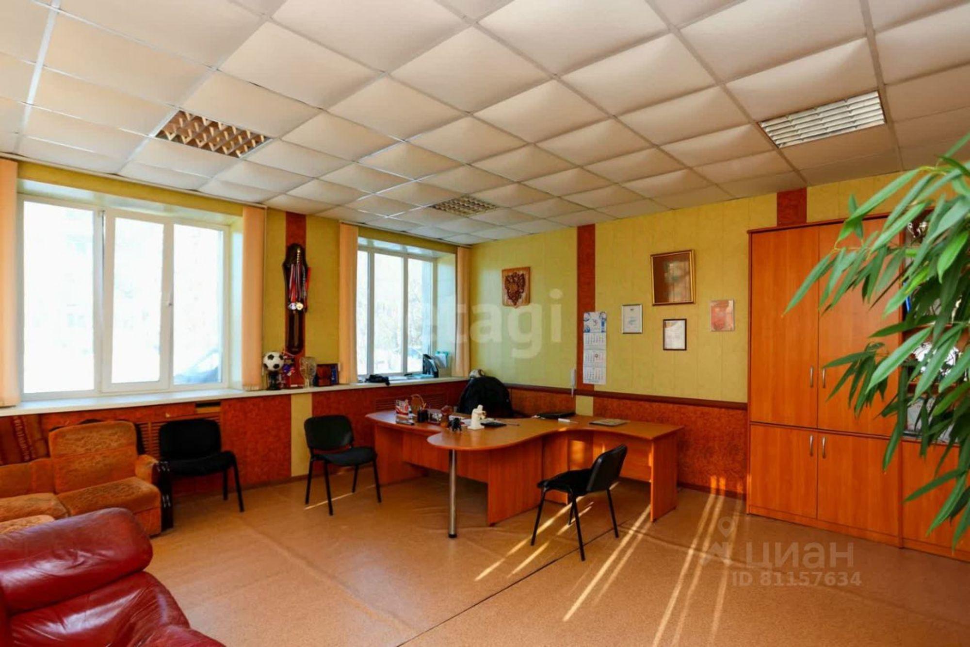 Купить офис, помещение под офис за 25 991 300 рублей на улица Горького, 2А