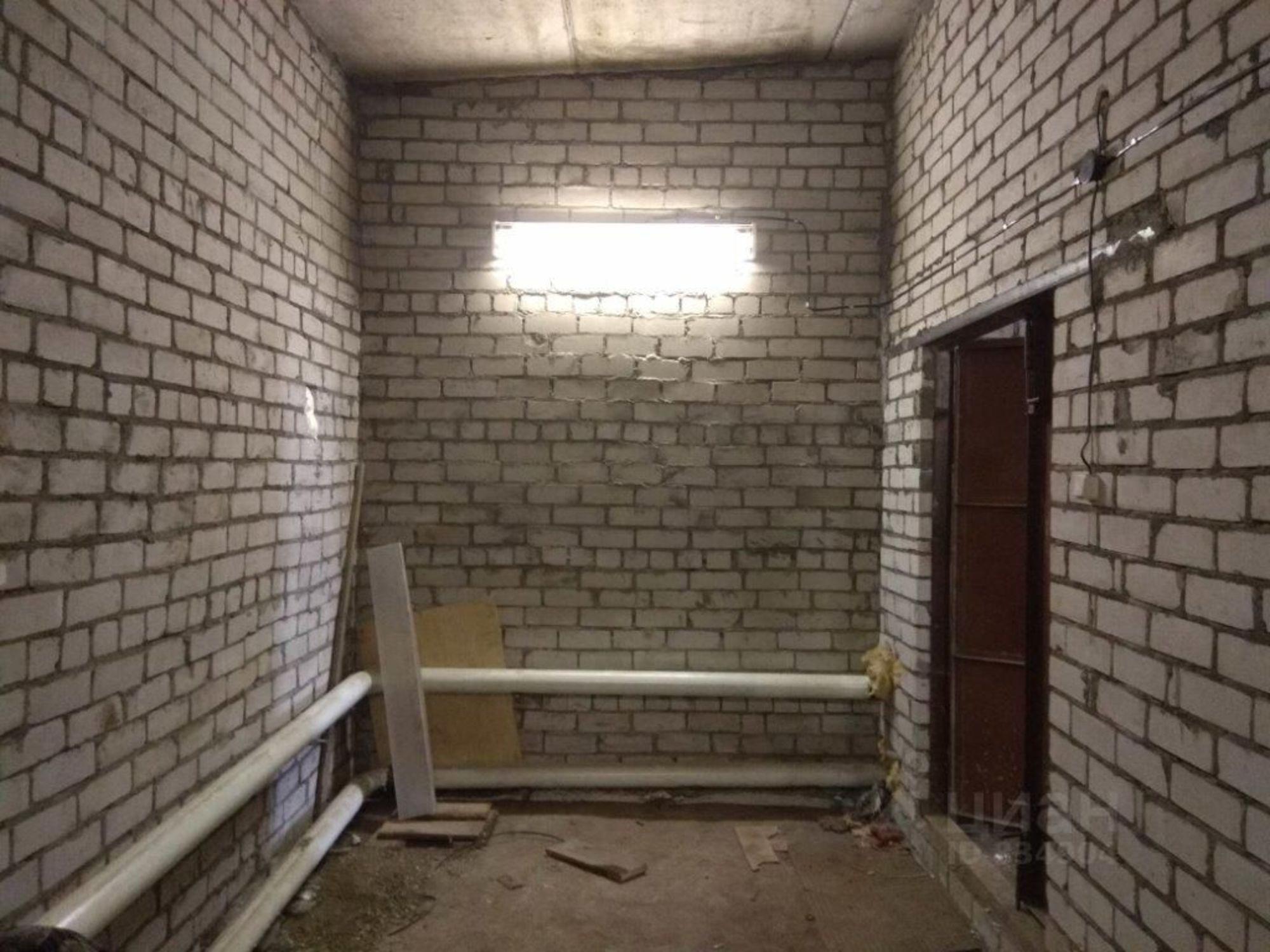 Сдать гараж, место в паркинге за 6 460 рублей на улица Коминтерна, 3