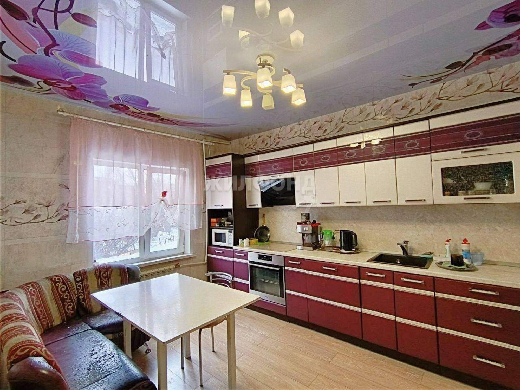 Купить дачу, дом, коттедж за 7 500 000 рублей на Ленина улица