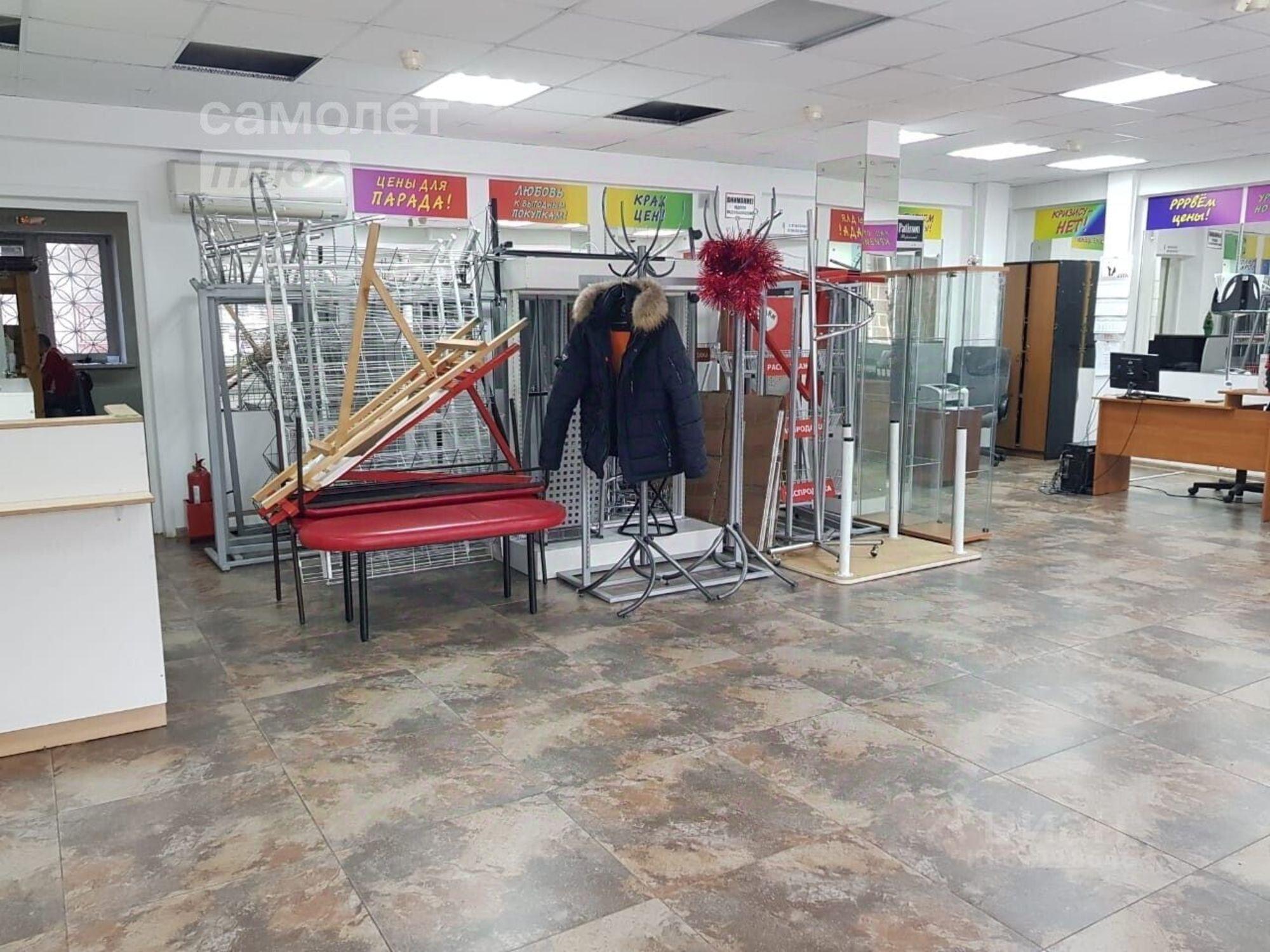 Сдать торговое помещение за 225 008 рублей на улица Поленова, 21