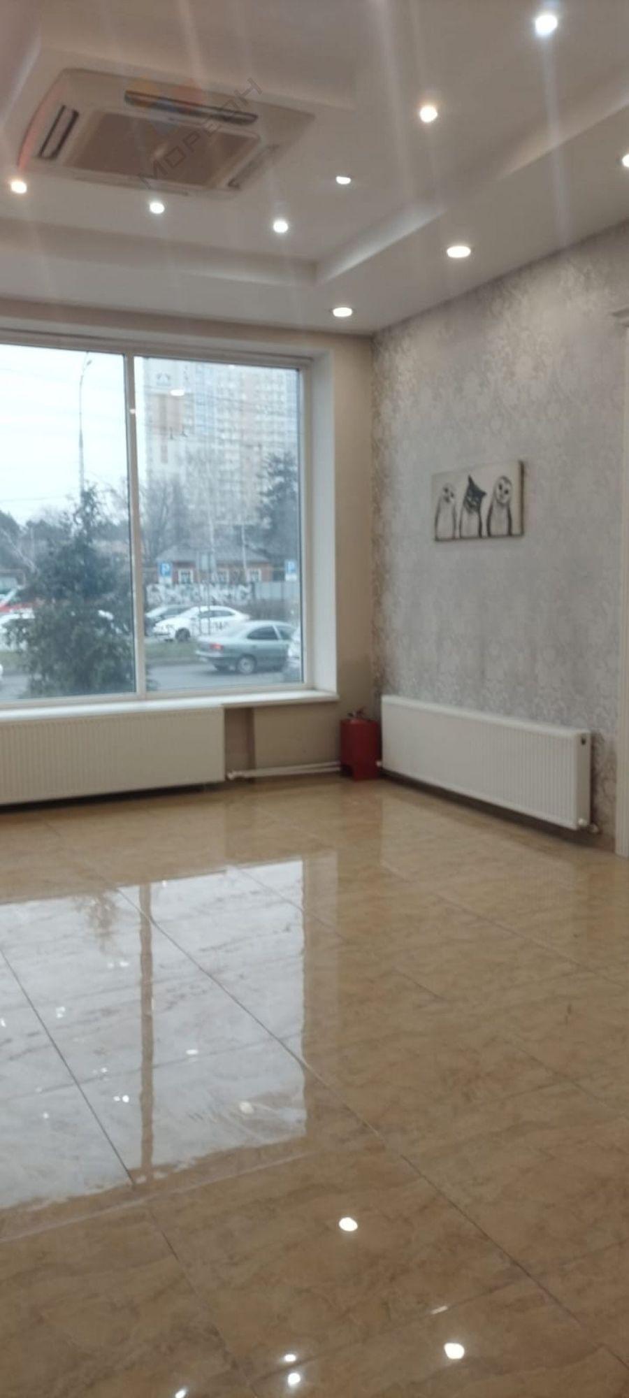 Сдать торговое помещение за 50 000 рублей на Передовая ул, 36