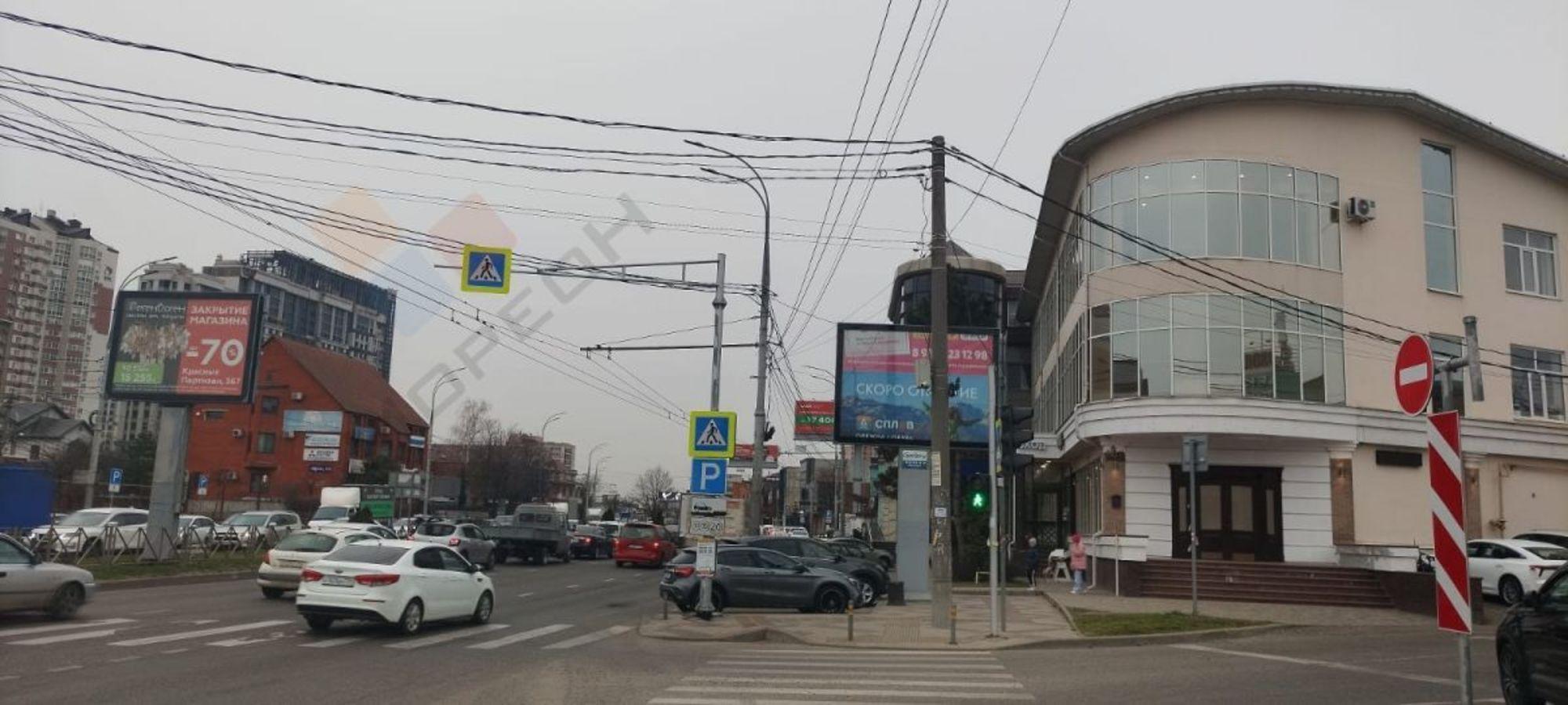 Сдать торговое помещение за 50 000 рублей на Передовая ул, 36