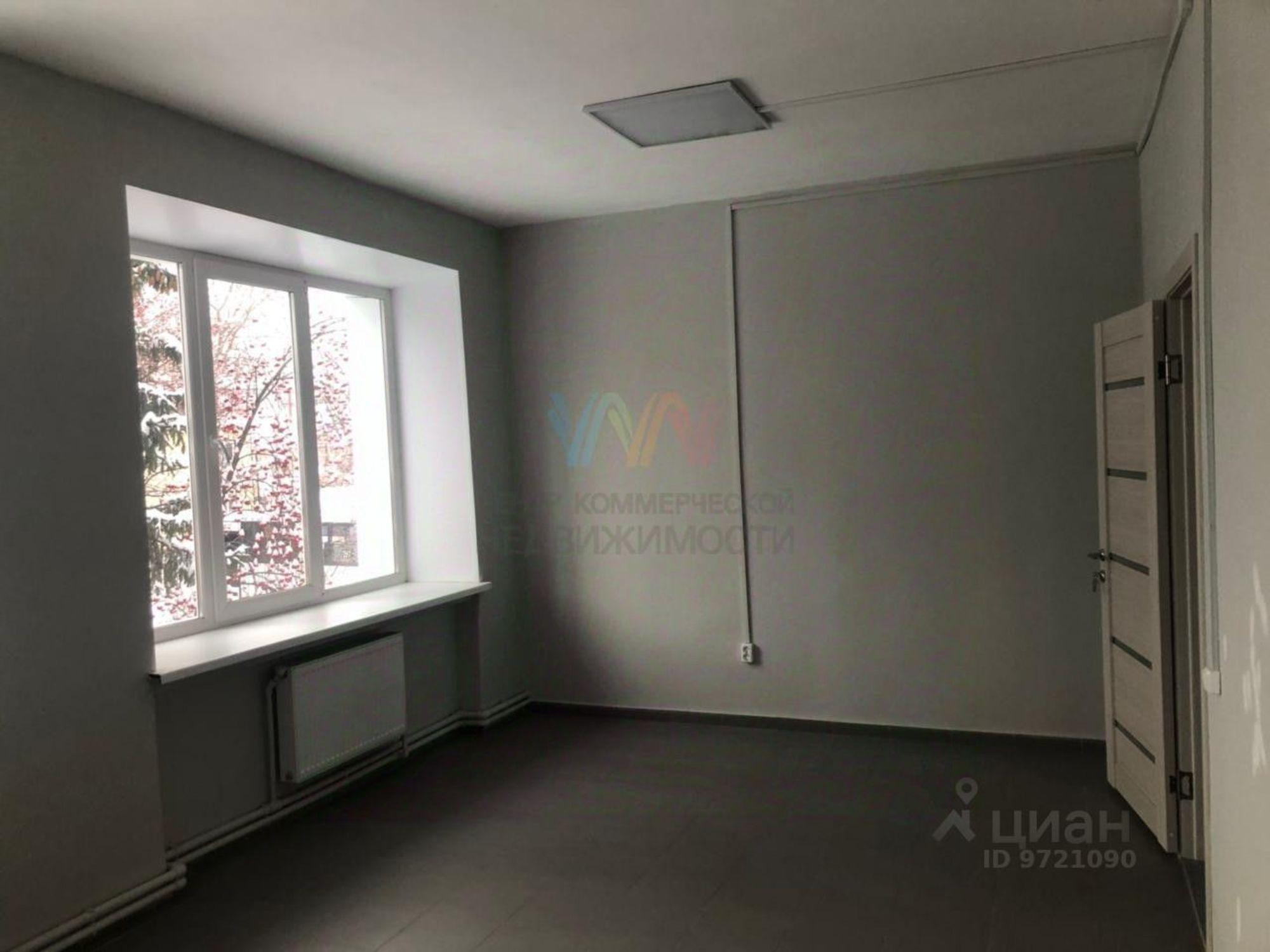 Сдать офис, помещение под офис за 24 990 рублей на Чебоксарская улица, 17