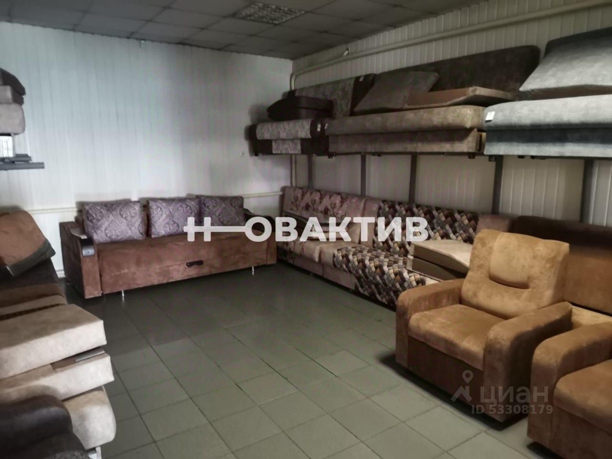Купить торговое помещение за 11 222 500 рублей на Топкинская улица