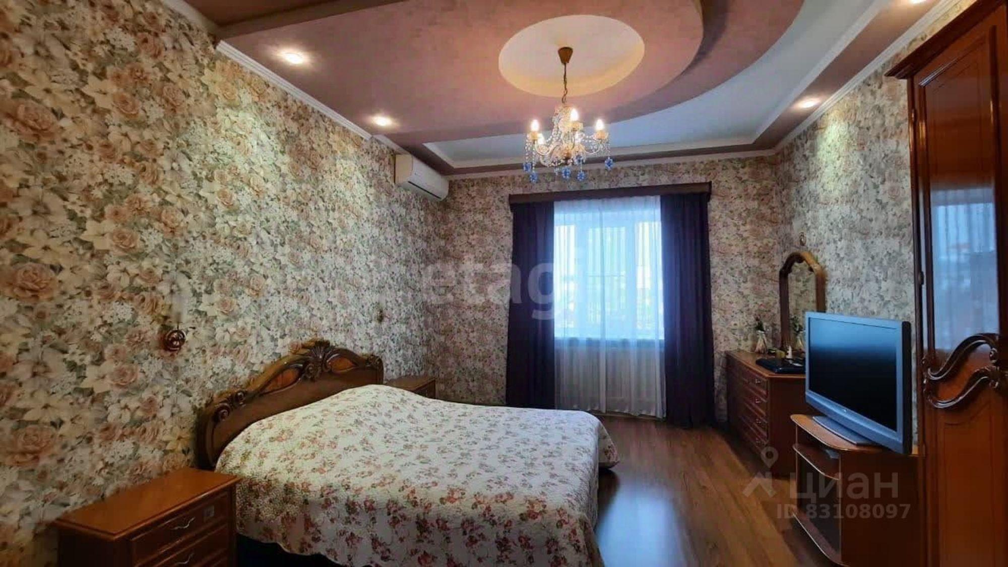 Сдать дачу, дом, коттедж за 150 000 рублей на улица Бабушкина, 115