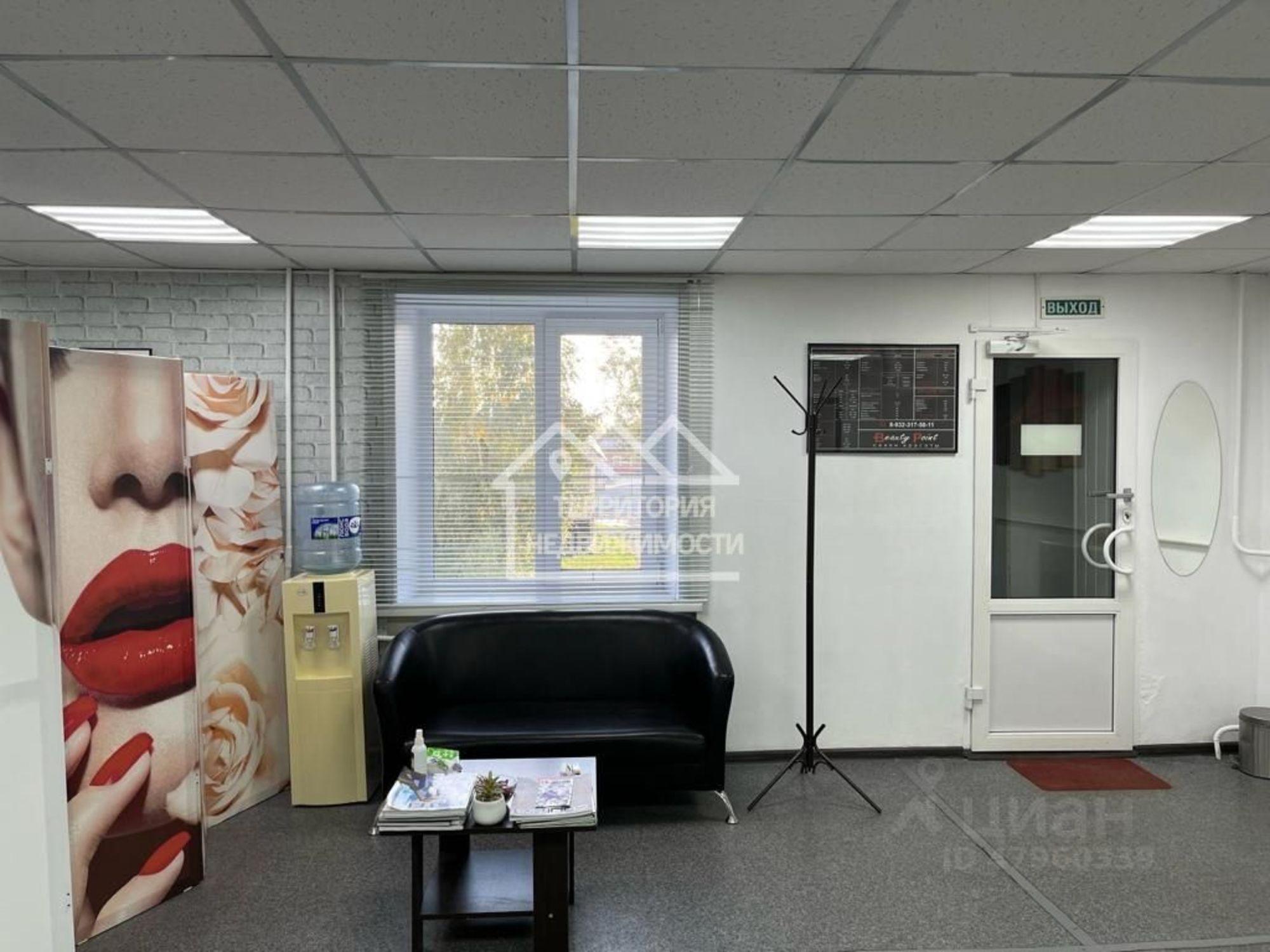 Сдать торговое помещение за 44 754 рублей на улица Ленина, 49