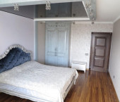 3-комн, 101кв м, этаж 4/9 Урицкого улица, 101
