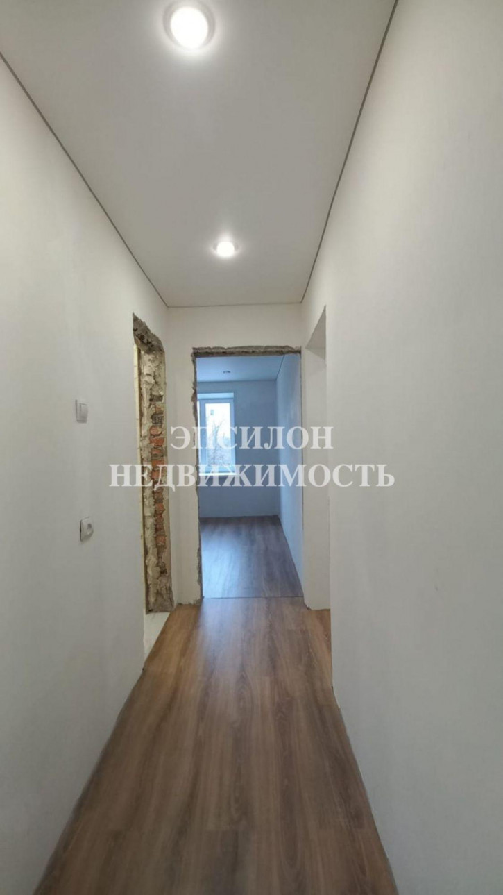 3-комн квартира Черняховского, 62