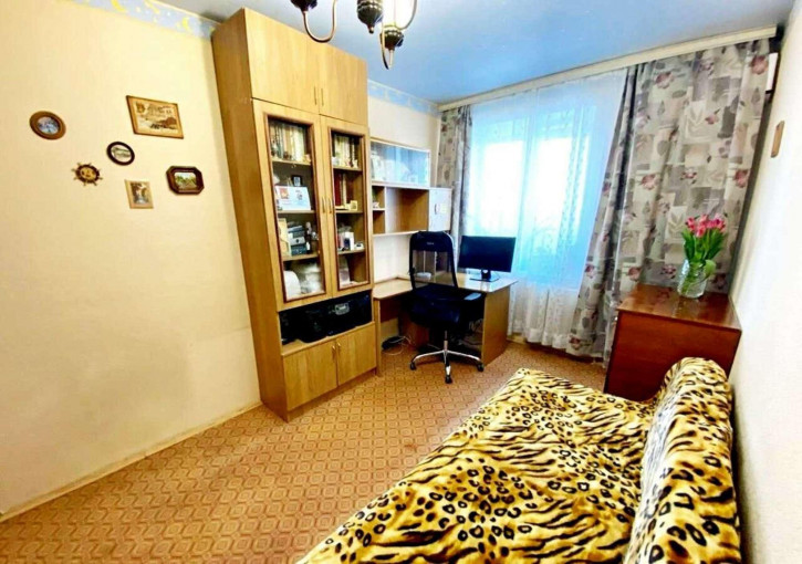 2-комн квартира Королева улица, 20