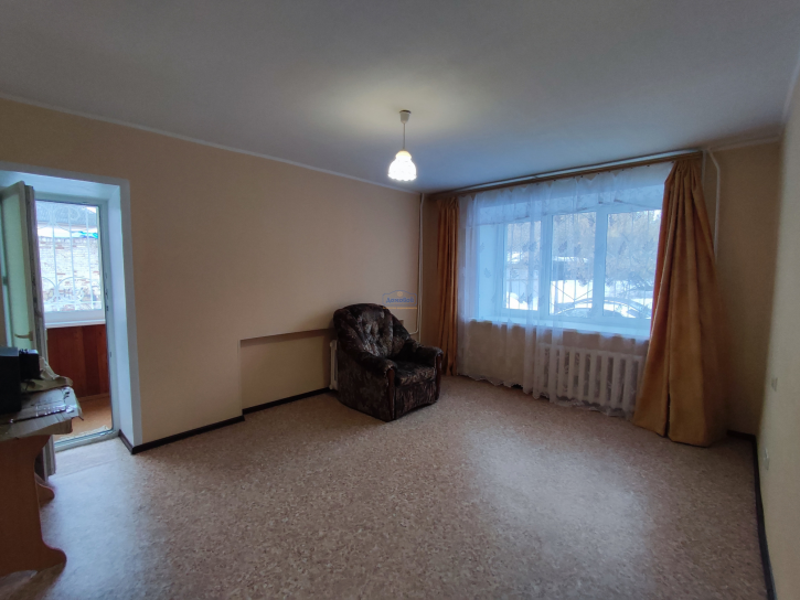 1-комн квартира Космонавта Комарова ул. , 45к1