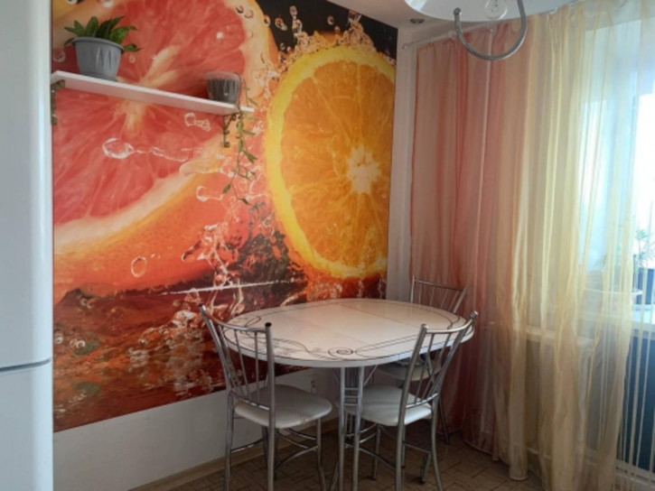 3-комн квартира ул Полбина, 46