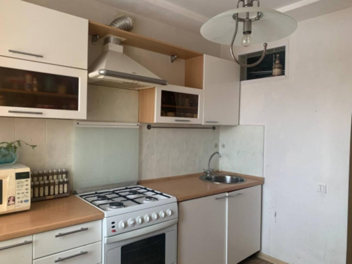 3-комн квартира ул Полбина, 46