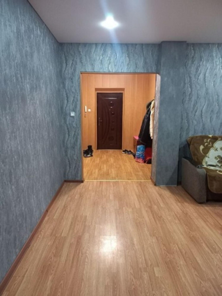 2-комн квартира половинко улица, 101
