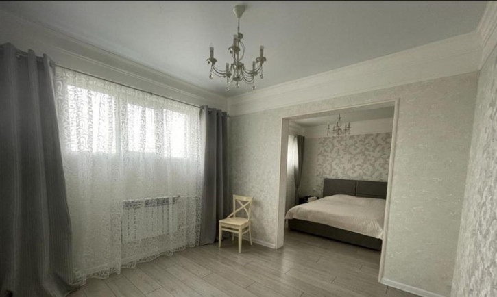 3-комн квартира Томилинская улица, 249