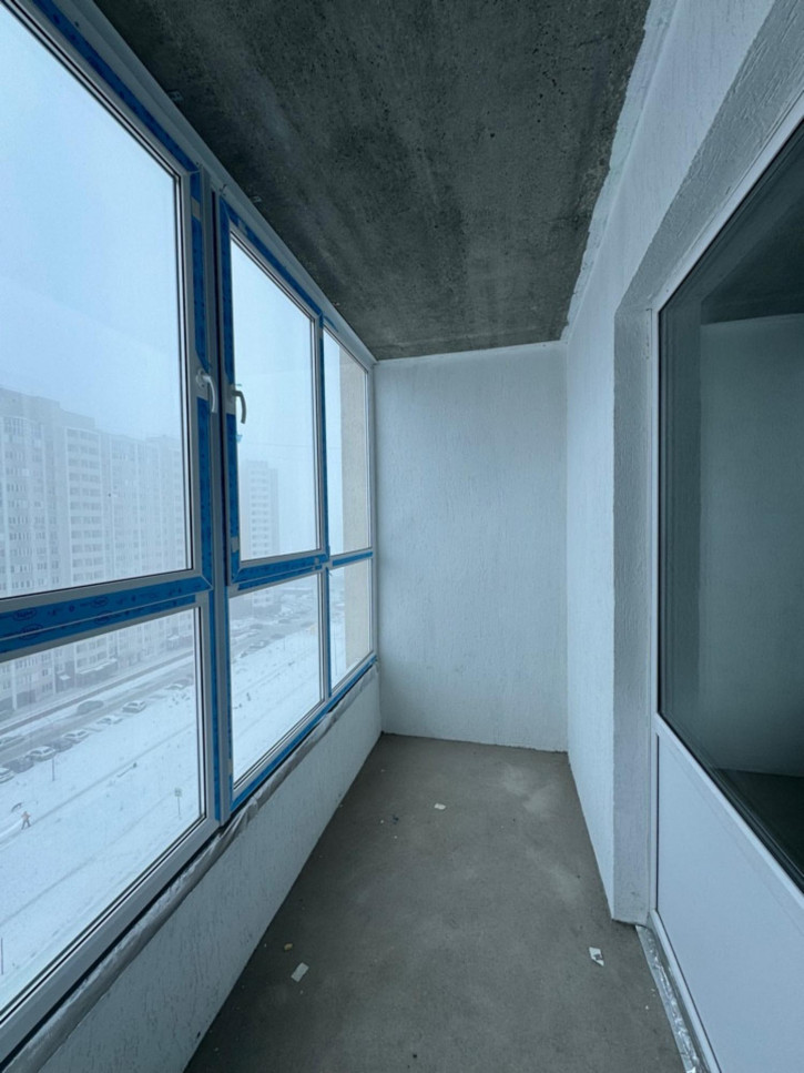 3-комн квартира улица Неплюева, 2