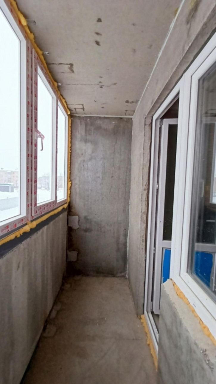 4-комн квартира в новом доме улица Юркина, 10