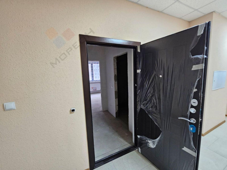 1-комн квартира Генерала Корнилова ул, 10к1
