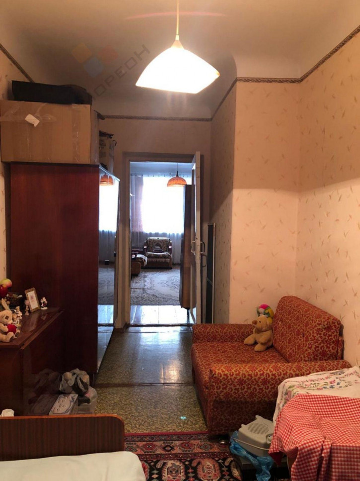 2-комн квартира Клиническая ул, 13