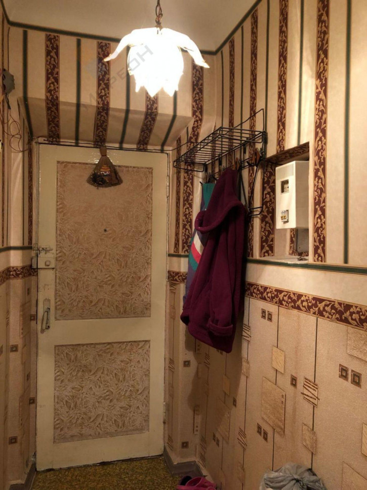 2-комн квартира Клиническая ул, 13