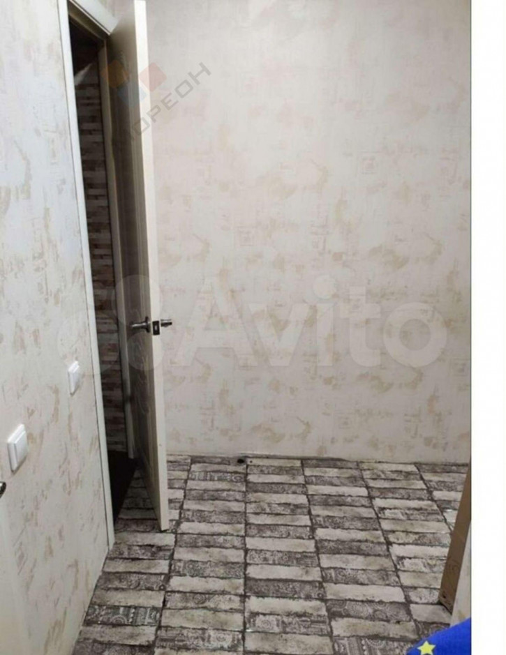 2-комн квартира Тепличная ул, 38