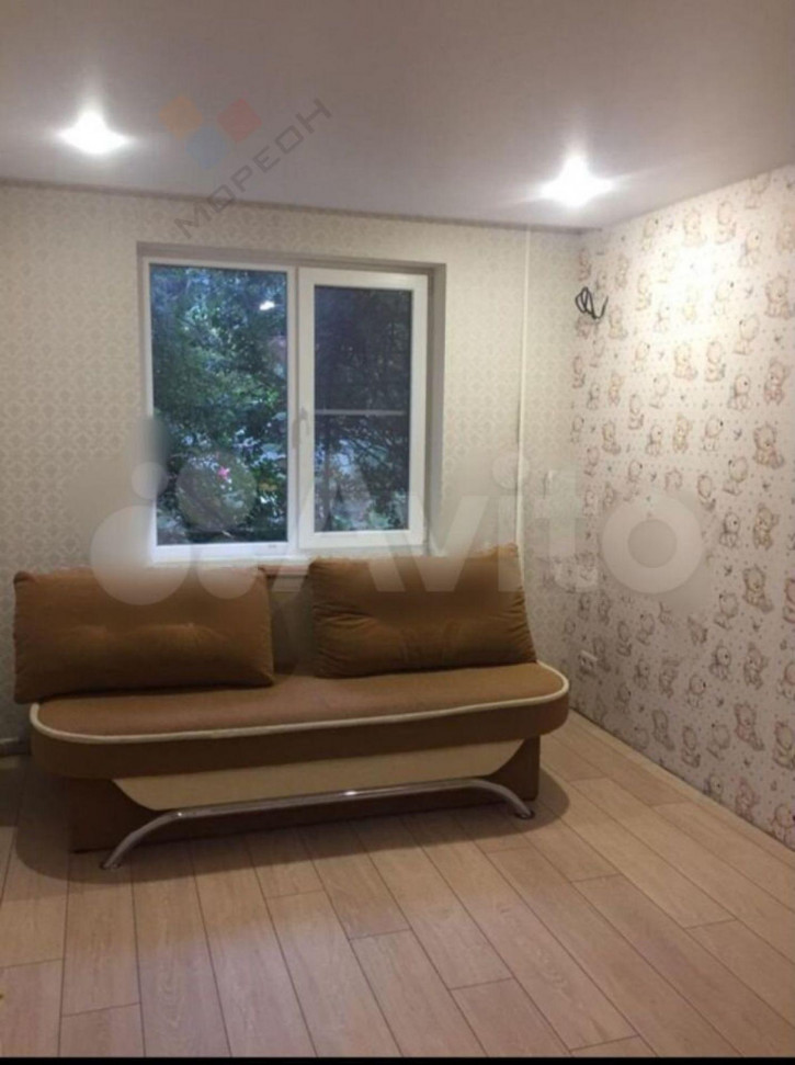 2-комн квартира Тепличная ул, 38
