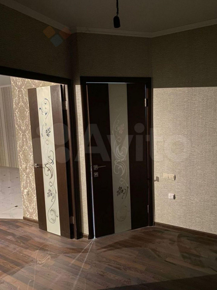 3-комн квартира Апрельская ул, 5
